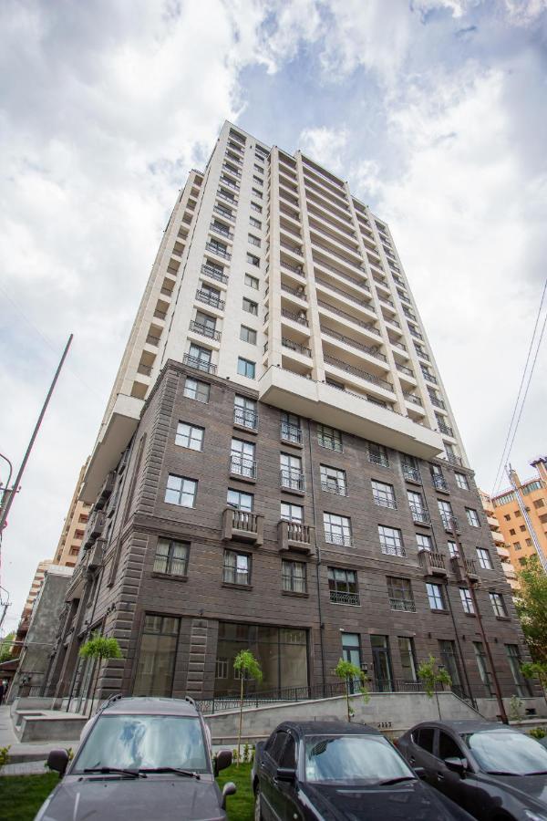 Fantastic Apartments Near Republic Square, Perfect Location, Mystreet Company Jerevan Exteriér fotografie