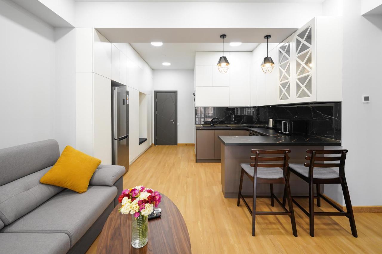 Fantastic Apartments Near Republic Square, Perfect Location, Mystreet Company Jerevan Exteriér fotografie