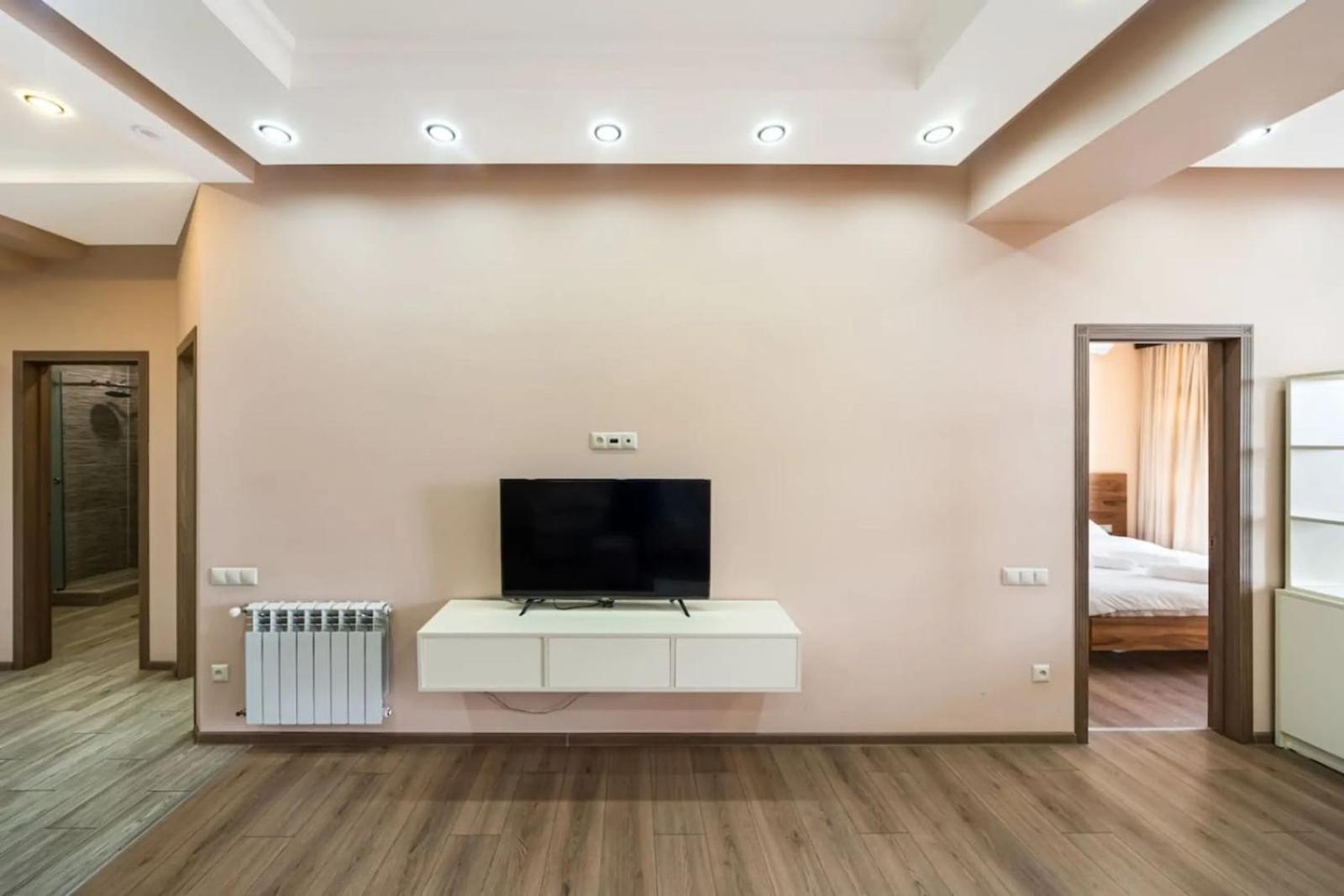 Fantastic Apartments Near Republic Square, Perfect Location, Mystreet Company Jerevan Exteriér fotografie