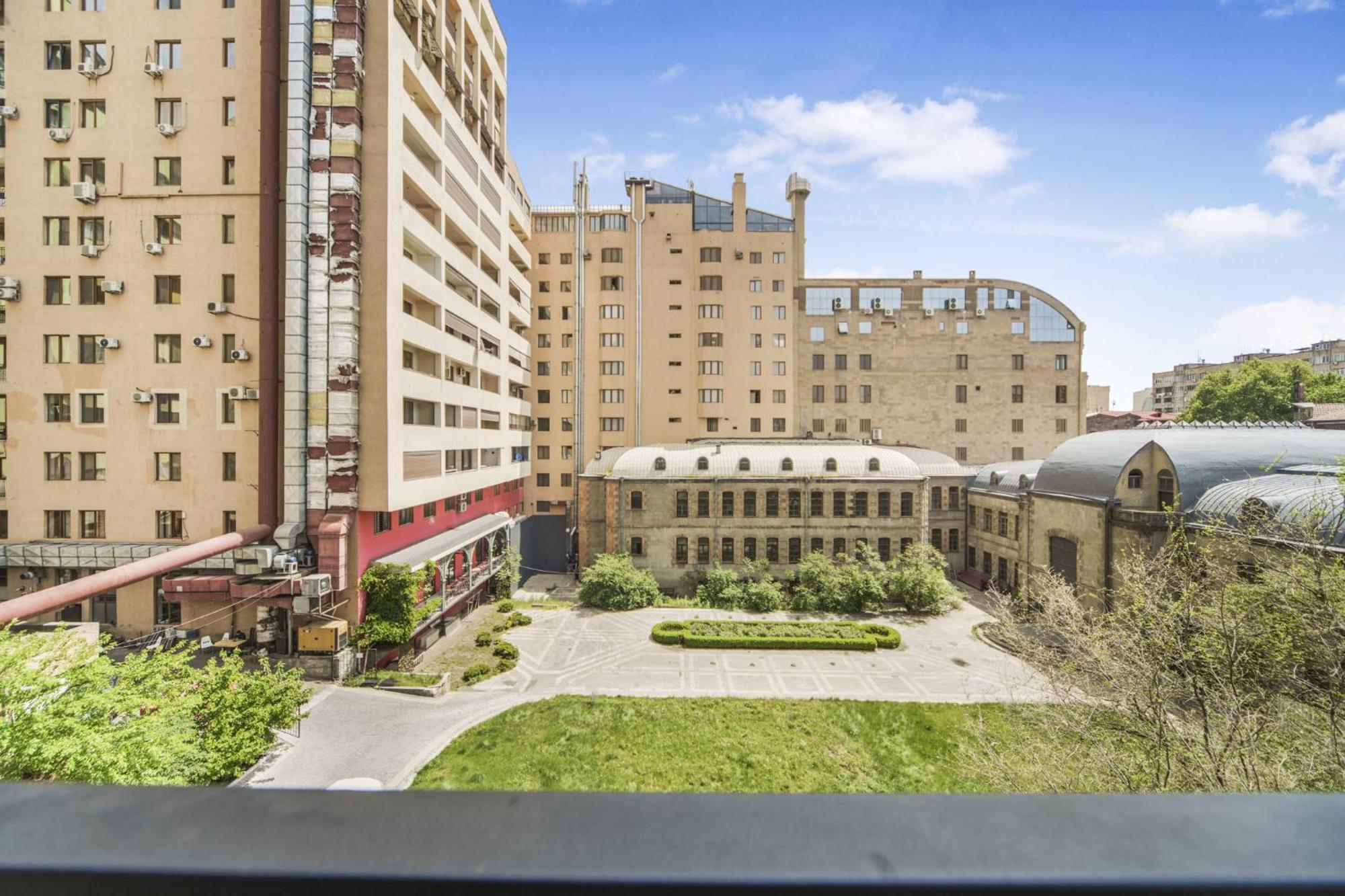 Fantastic Apartments Near Republic Square, Perfect Location, Mystreet Company Jerevan Exteriér fotografie